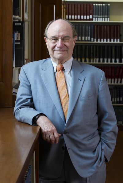 File:Walter Gilbert.jpg