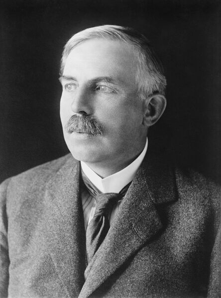 File:Biography Ernest Rutherford.jpg