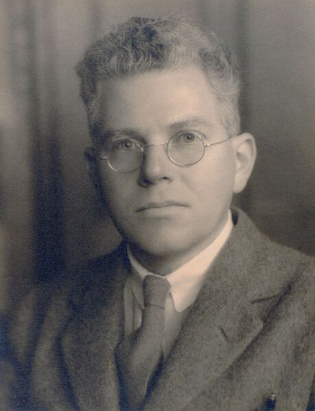 File:Mark Oliphant.jpg