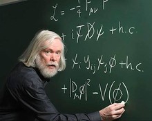 John Ellis (physicist, born 1946)